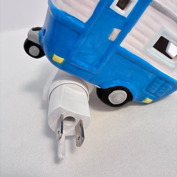 Retro Camper Ceramic Night Light Blue New - Picture 10 of 12